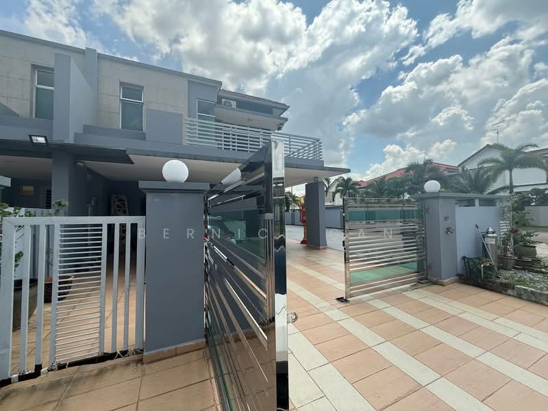 Cluster House for Sale in Taman Gaya (Ulu Tiram) - Bernice Gan - Exterior - PropertyGuru.com.my