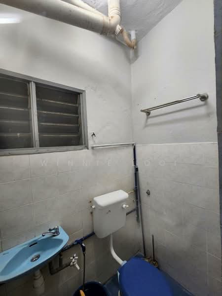 Apartment for Sale at Taman Mulia Jaya - Winnie Looi - Bathroom - PropertyGuru.com.my