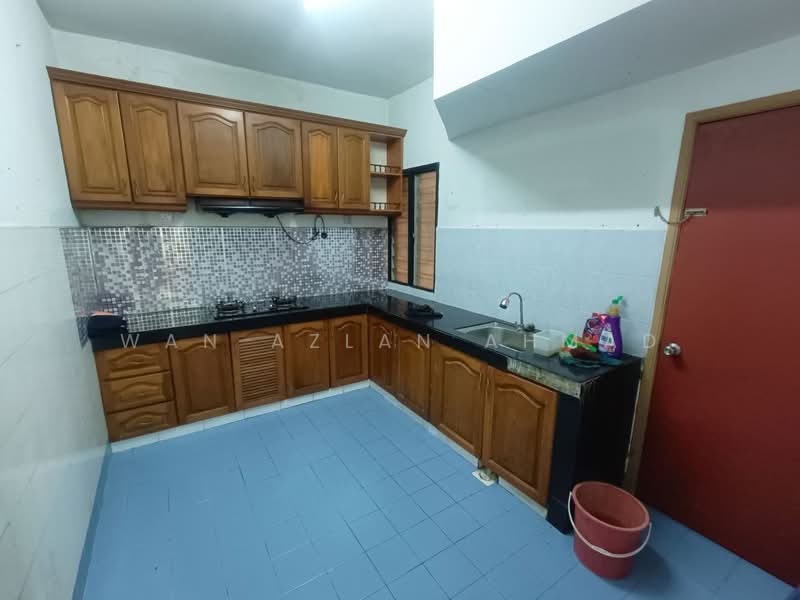 Pangsapuri untuk Dijual di Melur Apartment - Wan Azlan Ahmad - Kitchen - PropertyGuru.com.my