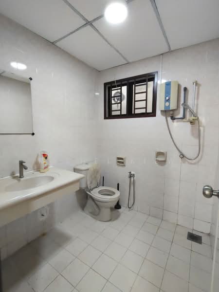 Condominium for Sale at Cita Damansara - Rachel Kiew - Bathroom - PropertyGuru.com.my