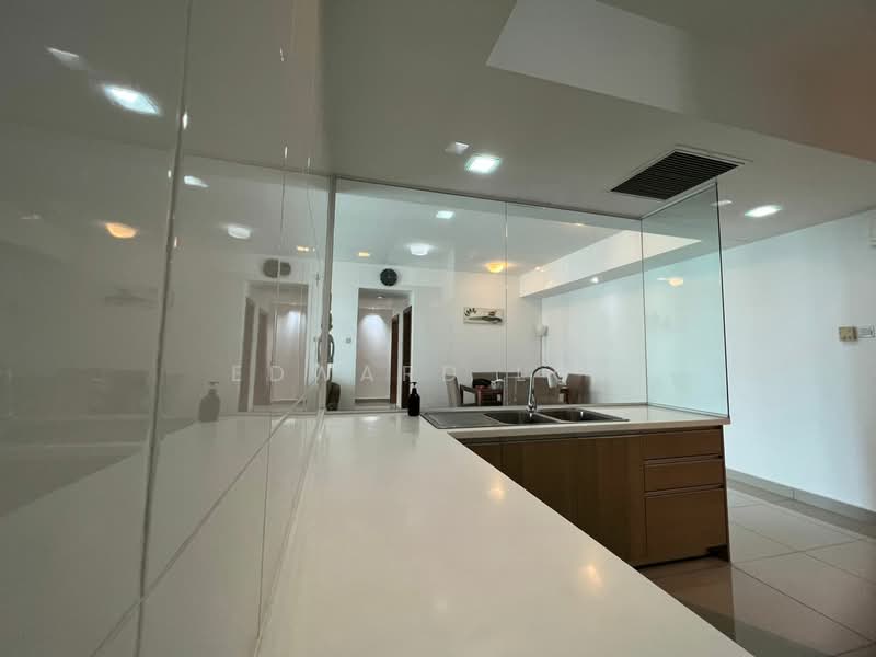 Servis Apartment untuk Dijual di Solaris Dutamas - Edward Low - Kitchen - PropertyGuru.com.my