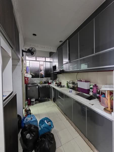 Apartment for Sale at Taman Medan Jaya Apartment - Wan Azlan Ahmad - Kitchen - PropertyGuru.com.my