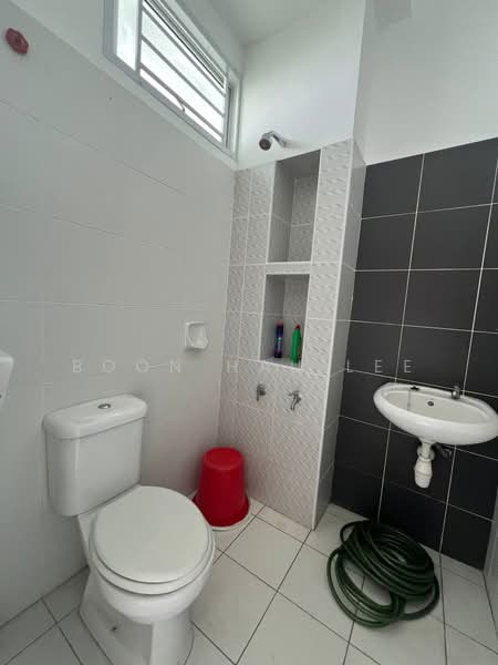 2-storey Terraced House for Sale in Setia Eco Gardens (Gelang Patah) - Boon Hau Lee - Bathroom - PropertyGuru.com.my