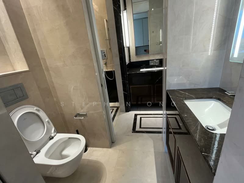 Service Residence for Sale at Pavilion Suites - Stephen Ong - Bathroom - PropertyGuru.com.my