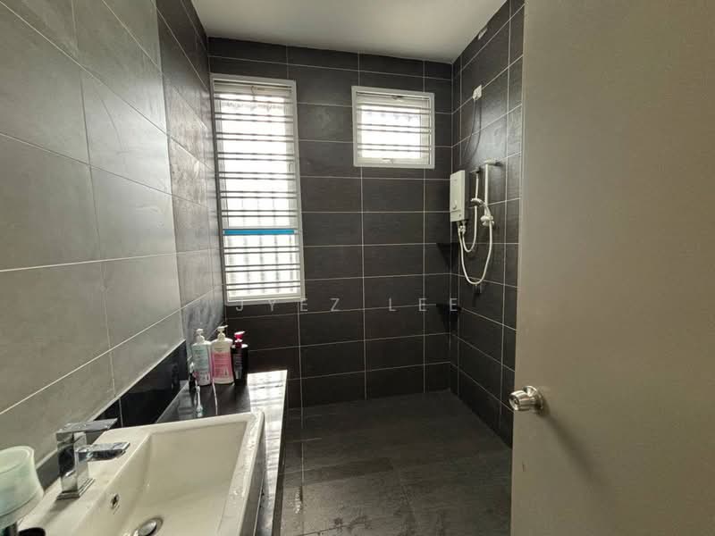 2-storey Terraced House for Sale in Austin (Johor Bahru) - Jyez Lee - PropertyGuru.com.my
