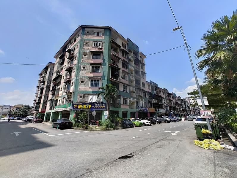 Flat for Sale at Taman Mas Sepang - Haziq Bohari - Exterior - PropertyGuru.com.my