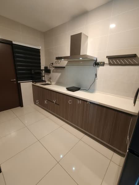 Kondominium untuk Dijual di Paraiso Residence @ The Earth - Sky Chan - Kitchen - PropertyGuru.com.my