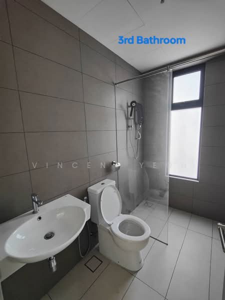 Service Residence for Sale at The Era @ Duta North - Vincent Yeoh - Bathroom - PropertyGuru.com.my