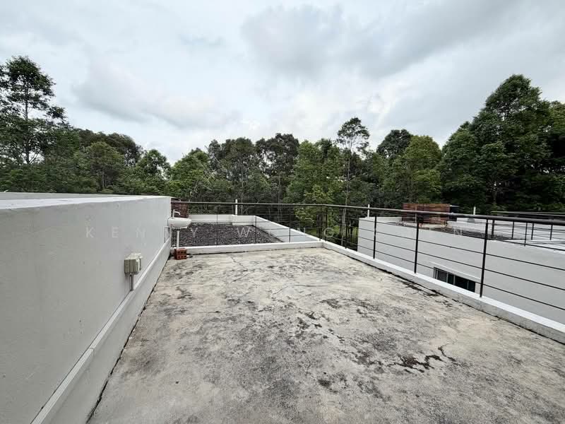 Rumah Teres 2 Tingkat untuk Dijual di Leisure Farm (Gelang Patah) - Kenny Wong Chen Yao - Roof - PropertyGuru.com.my