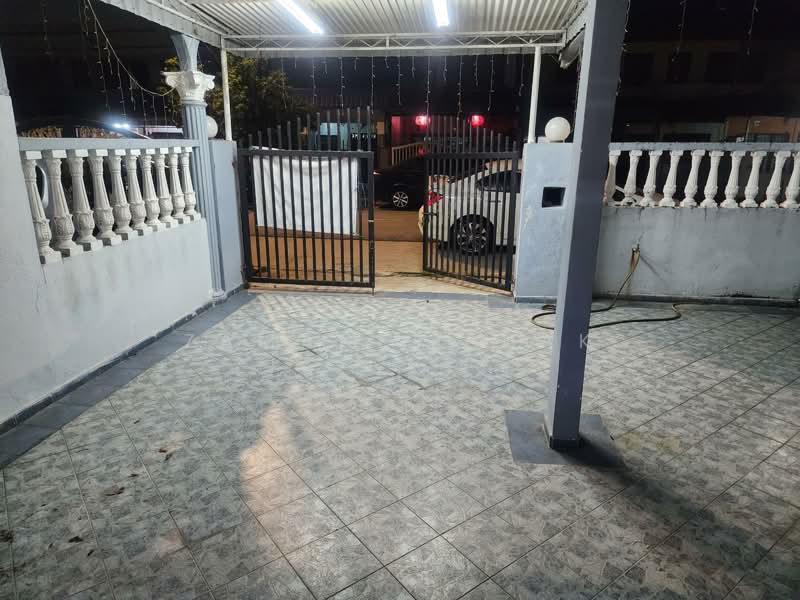 Rumah Teres untuk Dijual di Pelabuhan Klang (Selangor) - Zamani Ishak - Exterior - PropertyGuru.com.my