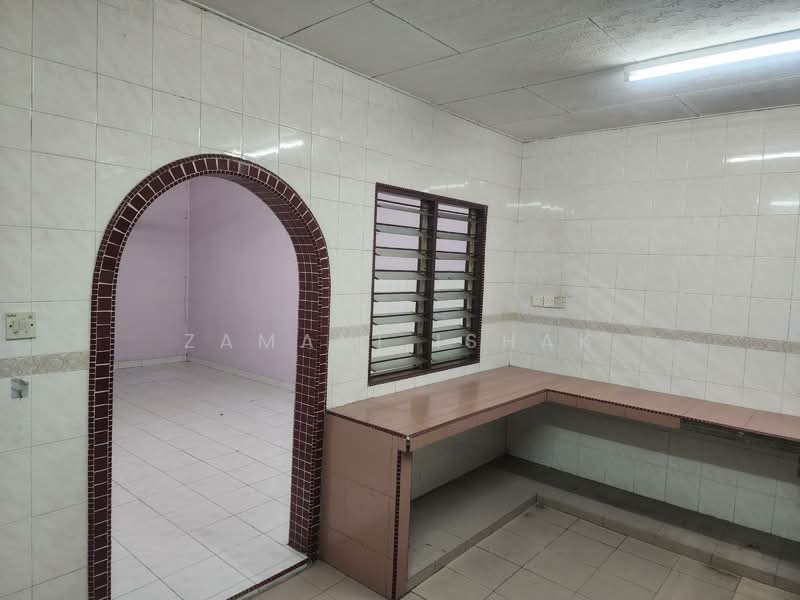 Rumah Teres untuk Dijual di Pelabuhan Klang (Selangor) - Zamani Ishak - Interior - PropertyGuru.com.my