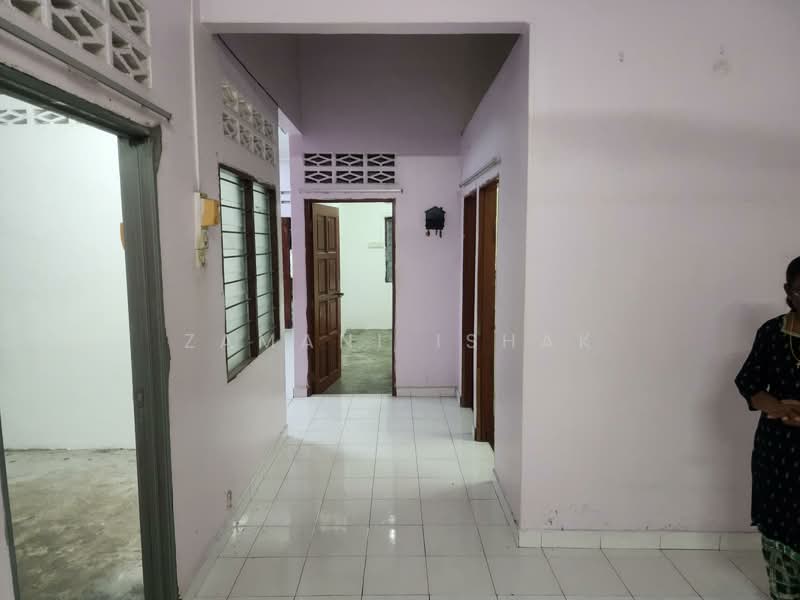 Rumah Teres untuk Dijual di Pelabuhan Klang (Selangor) - Zamani Ishak - Interior - PropertyGuru.com.my
