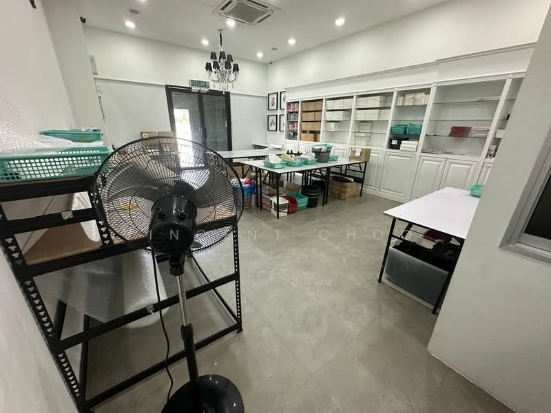 Shop / Office for Sale in Pusat Perniagaan Suria Puchong (Puchong) - Vincent Choo - Interior - PropertyGuru.com.my