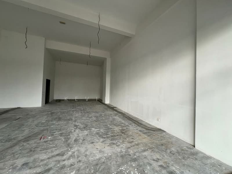 Shop / Office for Rent in Bandar Puteri Puchong (Puchong) - Kevin Dass - Interior - PropertyGuru.com.my