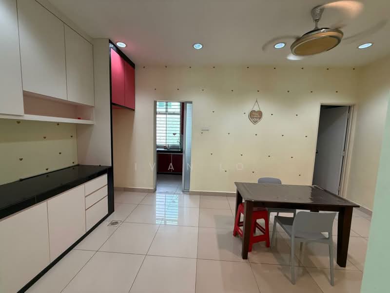 Rumah Teres 2 Tingkat untuk Disewa di Taman JP Perdana (Johor Bahru) - Ivan Lo - Dining Room - PropertyGuru.com.my