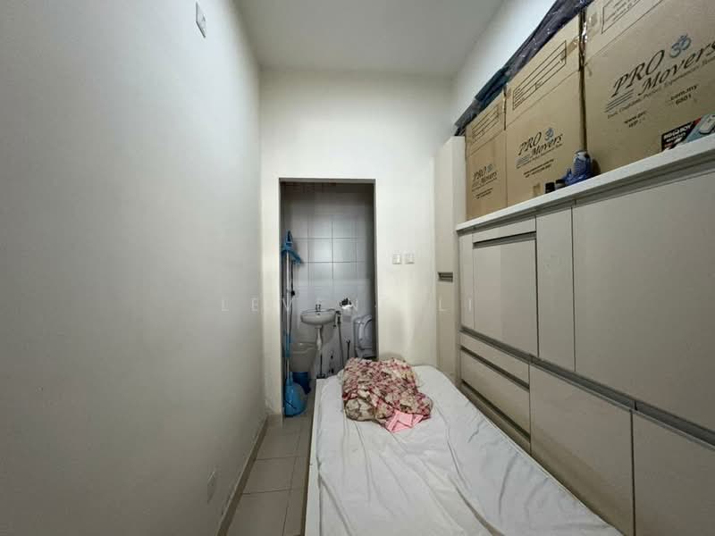 Condominium for Sale at 10 Mont Kiara @ MK10 - Levene Li - Maid Room - PropertyGuru.com.my