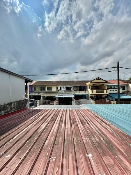 Rumah Teres 2 Tingkat untuk Dijual di Kota Masai (Pasir Gudang) - Ee Fong Toh - Roof - PropertyGuru.com.my