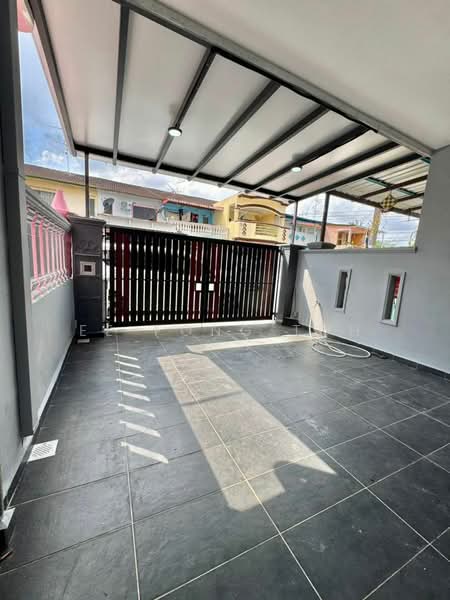 Rumah Teres 2 Tingkat untuk Dijual di Kota Masai (Pasir Gudang) - Ee Fong Toh - Exterior - PropertyGuru.com.my