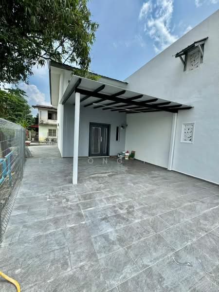 Rumah Teres 2 Tingkat untuk Dijual di Taman Rinting (Masai) - Ee Fong Toh - Exterior - PropertyGuru.com.my