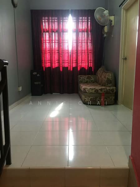 2-storey Terraced House for Sale in Bukit Indah (Iskandar Puteri (Nusajaya)) - Annie Chai - Living Room - PropertyGuru.com.my