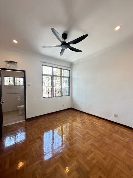 2-storey Terraced House for Rent in Taman Impian Emas (Skudai) - Shereen Wong - Bathroom - PropertyGuru.com.my