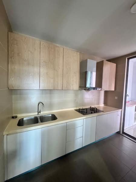 Service Residence for Sale at LakePark Residence @ KL North - Felicia Ng - Kitchen - PropertyGuru.com.my