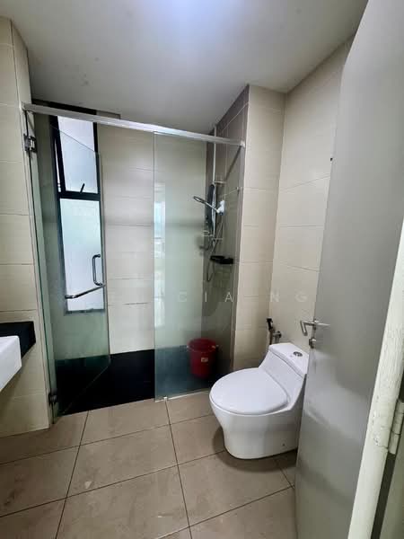 Service Residence for Sale at LakePark Residence @ KL North - Felicia Ng - Bathroom - PropertyGuru.com.my
