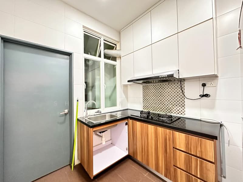 Kondominium untuk Disewa di M Condominium @ Larkin - Shereen Wong - Kitchen - PropertyGuru.com.my