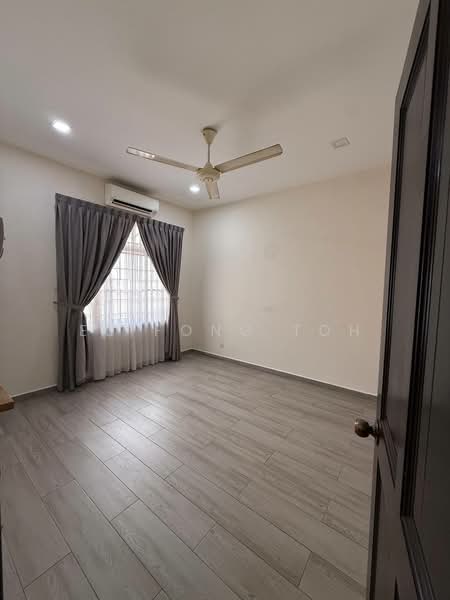 Semi-Detached House for Sale in Taman Johor Jaya (Johor Bahru) - Ee Fong Toh - Interior - PropertyGuru.com.my