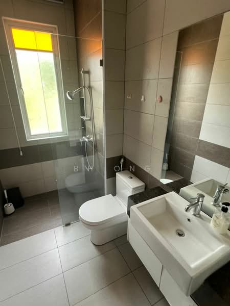Rumah Berkembar untuk Dijual di Setia Eco Glades (Cyberjaya) - BH Ong - Bathroom - PropertyGuru.com.my