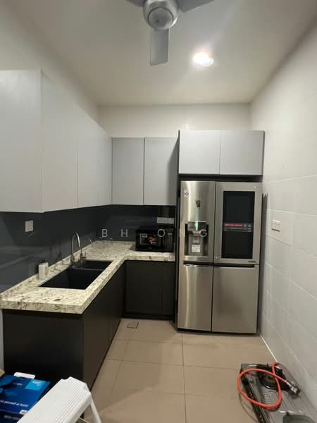 Rumah Berkembar untuk Dijual di Setia Eco Glades (Cyberjaya) - BH Ong - Kitchen - PropertyGuru.com.my
