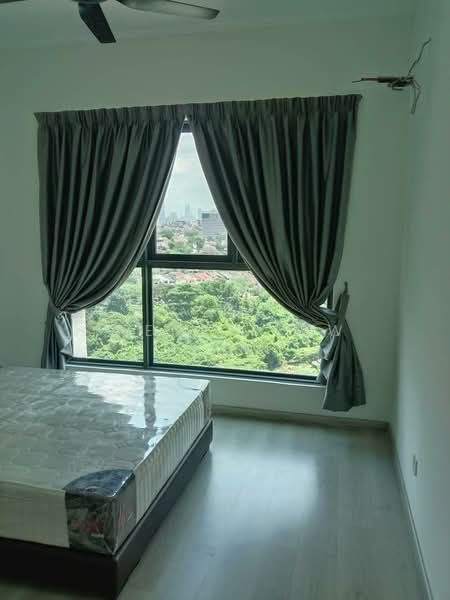 Kondominium untuk Dijual di The Hermington - Irene Tiow - Bedroom - PropertyGuru.com.my