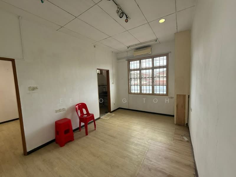 2-storey Terraced House for Sale in Taman Puteri Wangsa (Ulu Tiram) - Ee Fong Toh - Interior - PropertyGuru.com.my