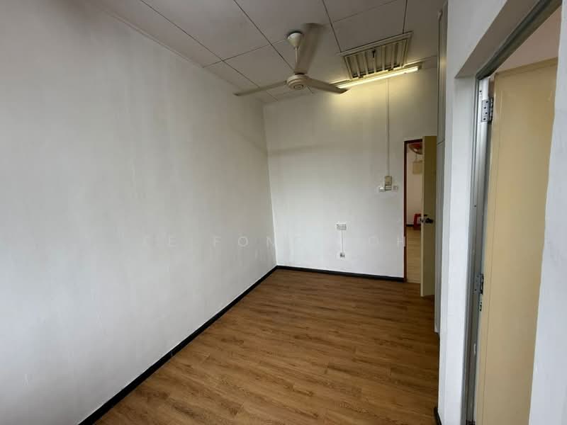 2-storey Terraced House for Sale in Taman Puteri Wangsa (Ulu Tiram) - Ee Fong Toh - Interior - PropertyGuru.com.my