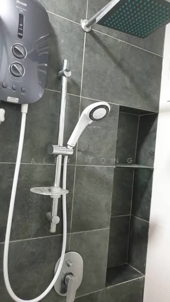 Service Residence for Rent at Impiria Residensi Bukit Tinggi Klang - Alex Tong - Bathroom - PropertyGuru.com.my