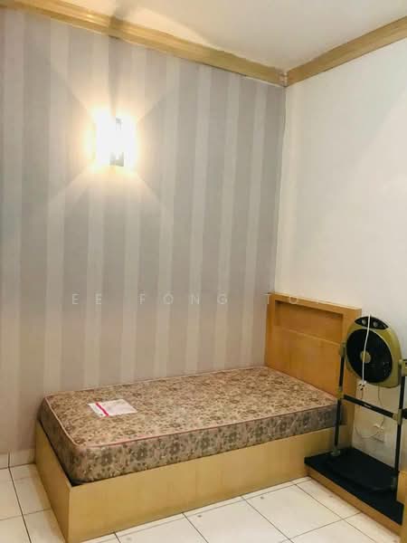 Rumah Teres 1 Tingkat untuk Dijual di Taman Molek (Johor Bahru) - Ee Fong Toh - Bedroom - PropertyGuru.com.my