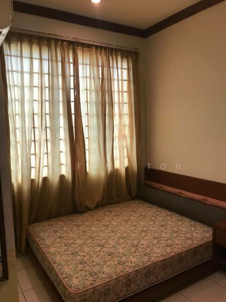 Rumah Teres 1 Tingkat untuk Dijual di Taman Molek (Johor Bahru) - Ee Fong Toh - Bedroom - PropertyGuru.com.my