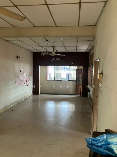 Semi-Detached House for Rent in George Town (Penang) - Jennifer Lee - Living Room - PropertyGuru.com.my
