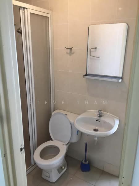 Semi-Detached House for Sale in D'alpinia (Puchong) - Steve Tham - Bathroom - PropertyGuru.com.my