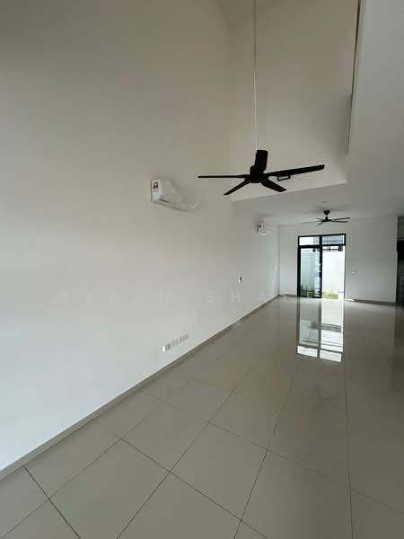 Cluster House for Rent in Iskandar Puteri (Nusajaya) (Johor) - Sarah Shaffi - Living Room - PropertyGuru.com.my