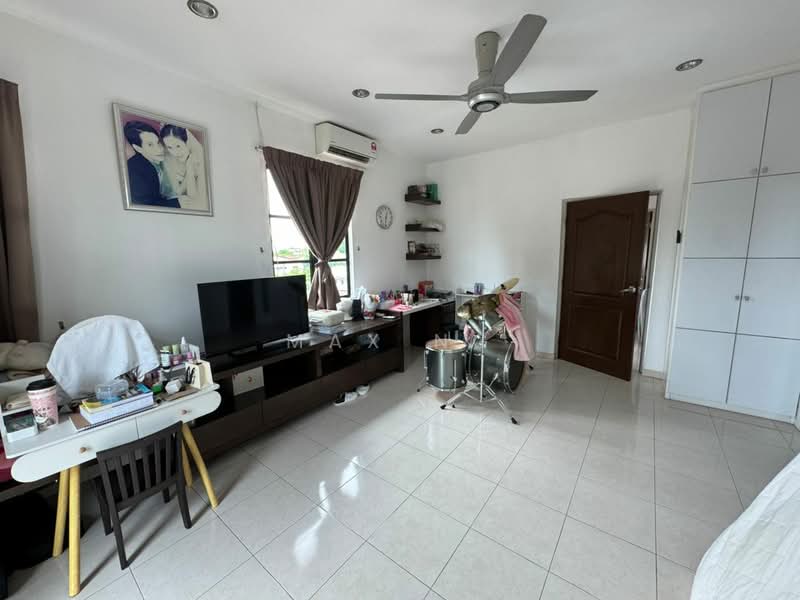 Semi-Detached House for Sale in Tanjung Tokong (Penang) - Max Ng - Living Room - PropertyGuru.com.my
