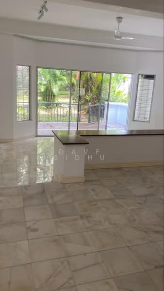 Kondominium untuk Dijual di 2-Twelve - Dave Sidhu - Living Room - PropertyGuru.com.my