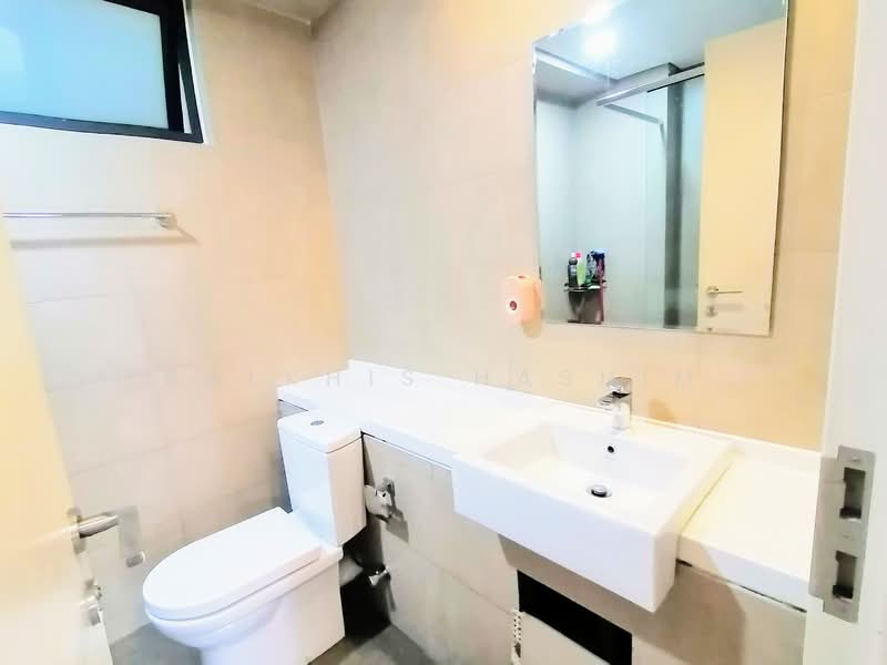 Servis Apartment untuk Disewa di Radia Residences - Balkhis Hashim - Bathroom - PropertyGuru.com.my