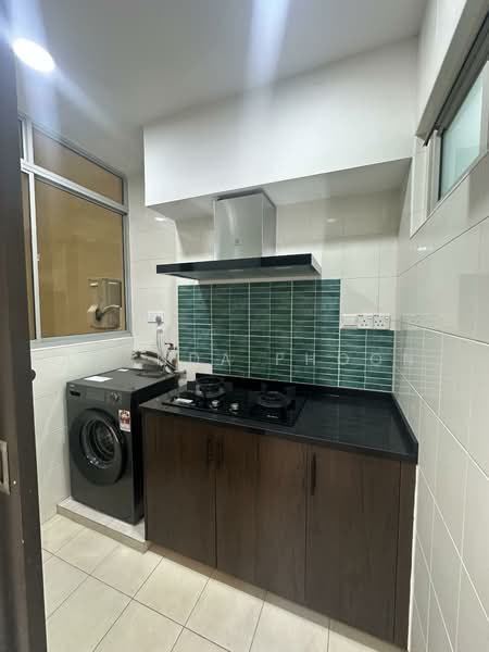 Kondominium untuk Disewa di Diamond Villa Condominium - Amanda Phoon - Kitchen - PropertyGuru.com.my