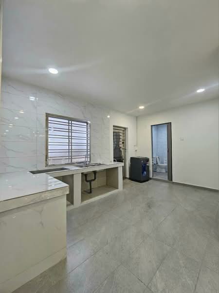 2-storey Terraced House for Sale in Taman Desa Jaya (Johor Bahru) - Melinda Ee - Kitchen - PropertyGuru.com.my