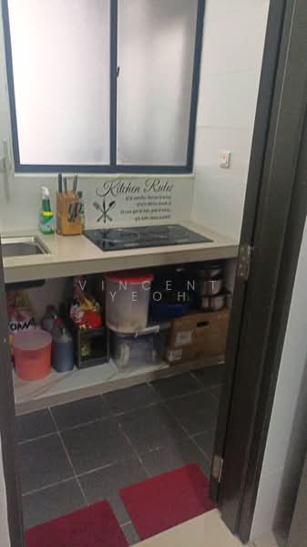 Condominium for Rent at The Henge - Vincent Yeoh - Kitchen - PropertyGuru.com.my