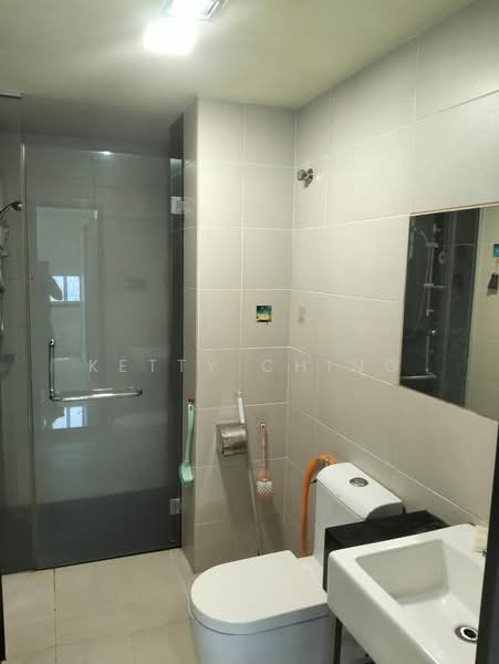 Service Residence for Rent at Emerald Avenue - Ketty Ching - Bathroom - PropertyGuru.com.my