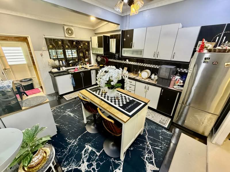 Terraced House for Sale in Bandar Sungai Long (Selangor) - Nurashekin . - Kitchen - PropertyGuru.com.my