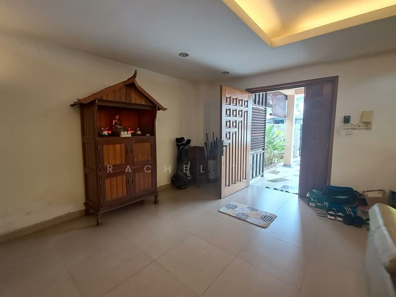 2-storey Terraced House for Sale in Usj 9 (Subang Jaya) - Rachel Too - Entrance - PropertyGuru.com.my