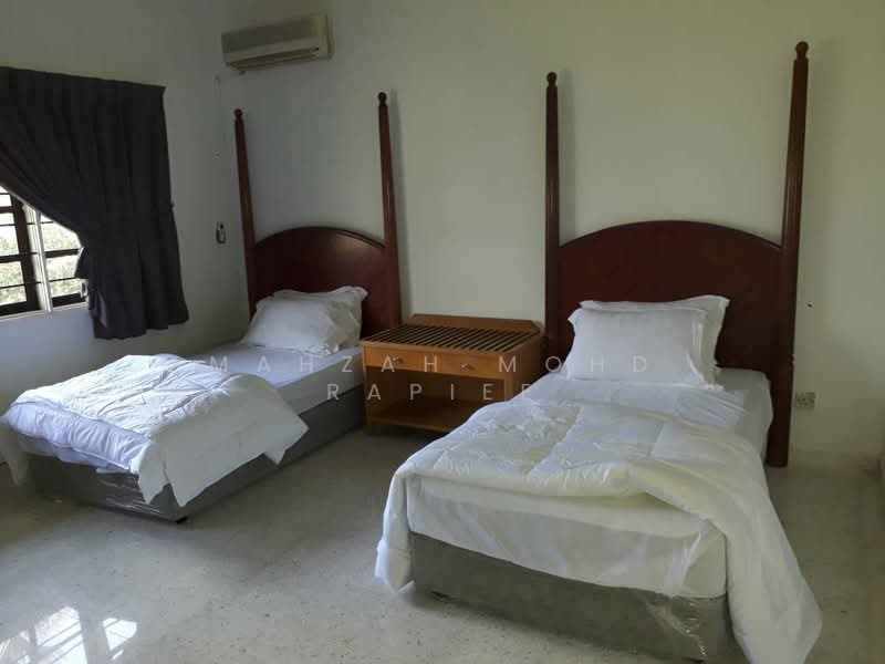 Rumah Banglo untuk Dijual di Tanjung Gemok (Port Dickson) - Mahzah Mohd Rapiee - Bedroom - PropertyGuru.com.my